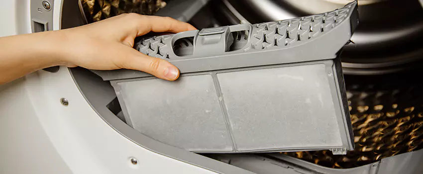 Signs Of A Clogged Dryer Lint Trap in Wausau, Wisconsin